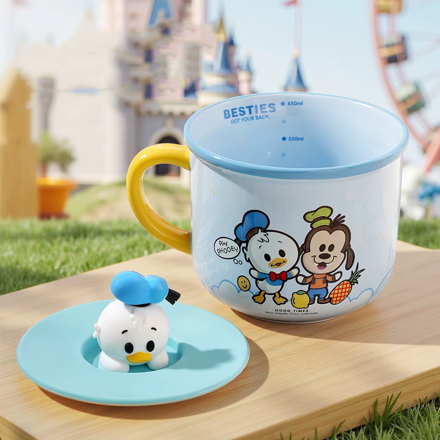 Cute Cartoon Character Mug with Lid – Mini Figure Design