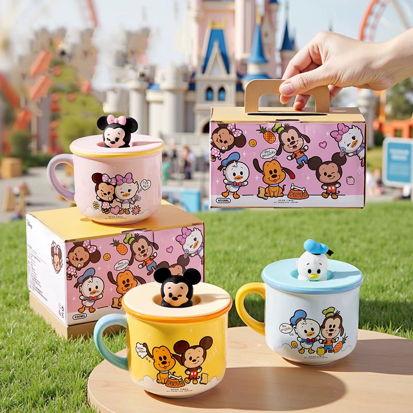 Cute Cartoon Character Mug with Lid – Mini Figure Design